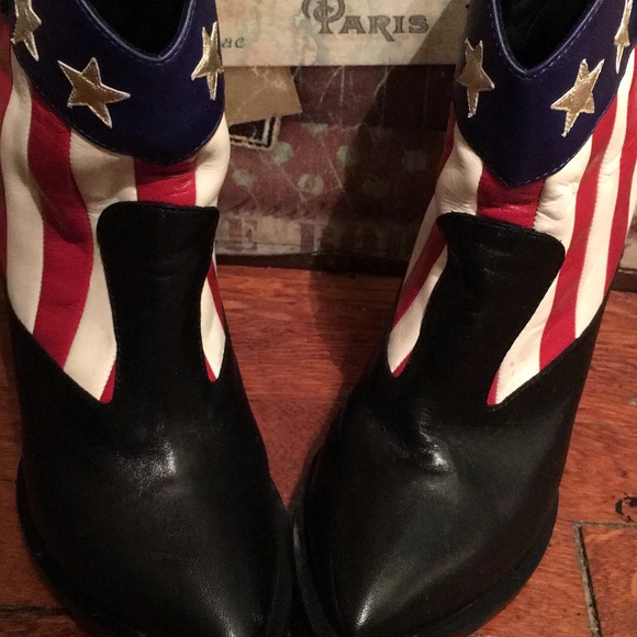 Giuseppe Zanotti Shoes - Women’s Giuseppe Zanotti booties